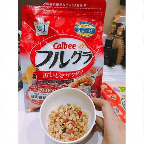 Calbee Japanese cereal 800gr
